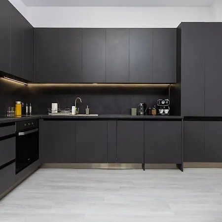 Kapana Beat 2-bedroom Apt. Center * Φιλιππούπολη