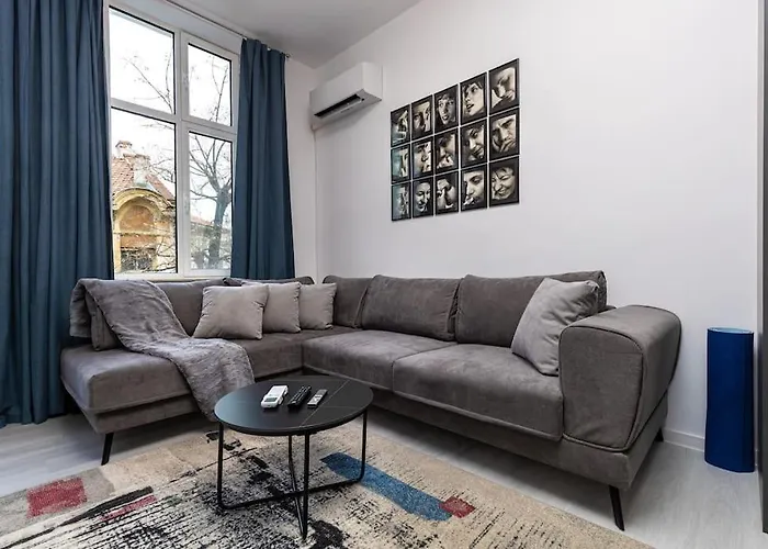 Kapana Beat 2-bedroom Apt. Center Płowdiw