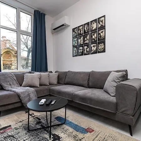 Kapana Beat 2-bedroom Apt. Center Plovdiv