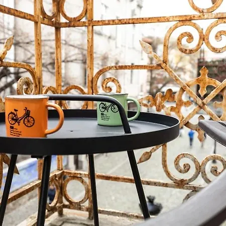 Apartment Kapana Beat 2-bedroom Apt. Center *