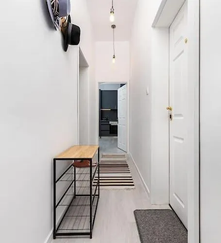 Kapana Beat 2-bedroom Apt. Center Apartment