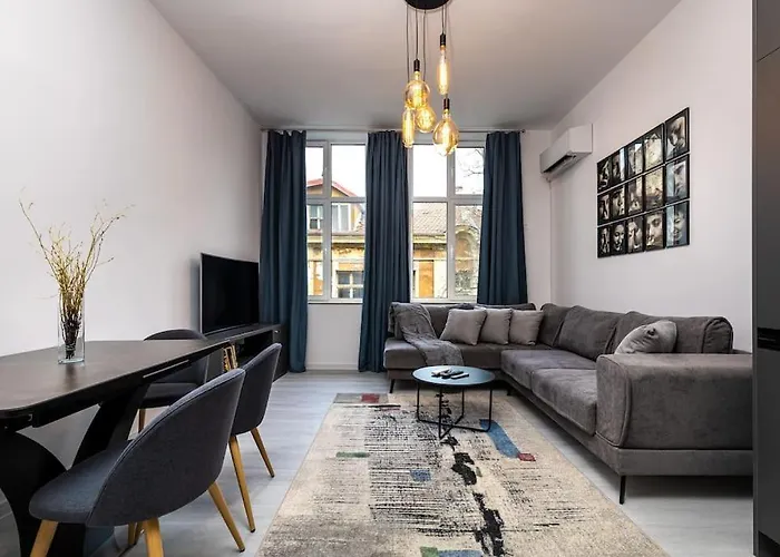 Apartment Kapana Beat 2-bedroom Apt. Center *